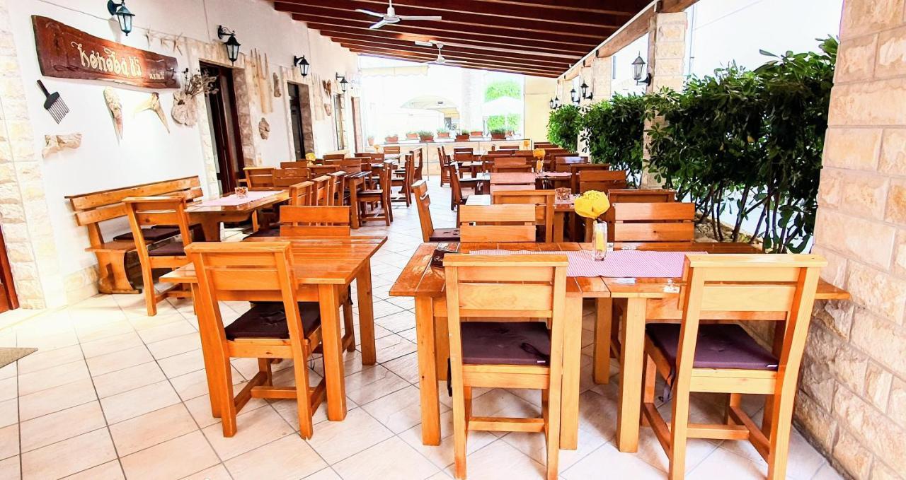 Villa Palcic Novalja Eksteriør billede